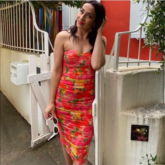 LAST ONE🔥ZARA BLOGGER’S FAV| Stunning Floral Corset Tulle Dress - Picture 4 of 15